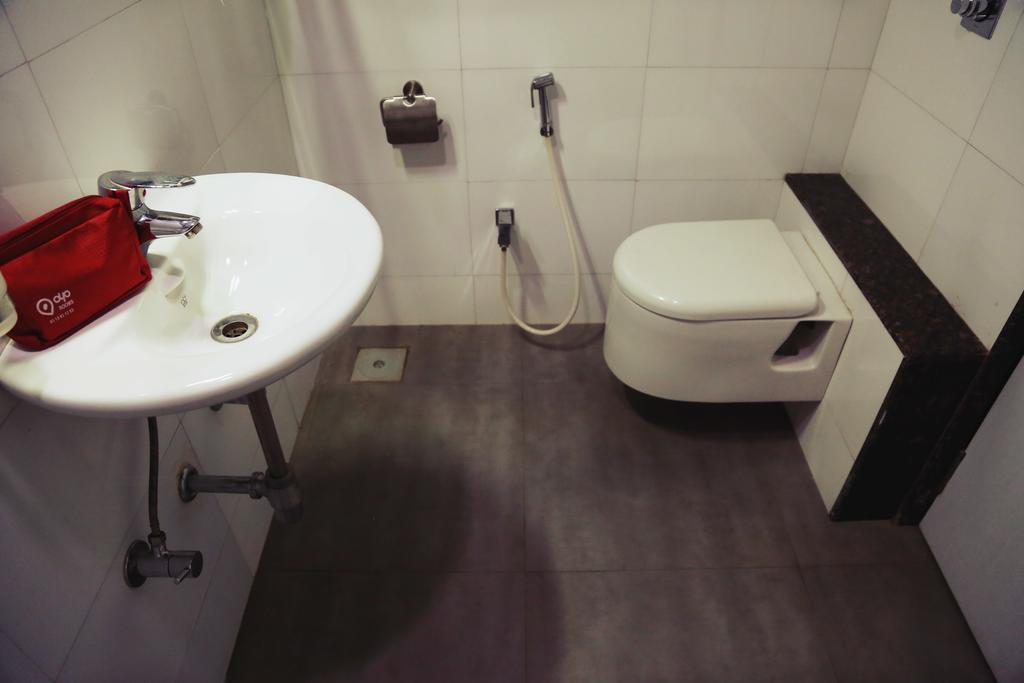Oyo 710 Hotel Kshitij Pune Zewnętrze zdjęcie